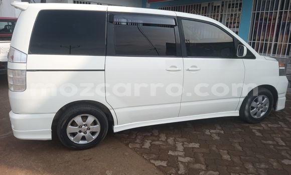 Tenga Tsaru Toyota Voxy Zvimwe Mota in Maputo in Maputo Tenga Tsaru Toyota Voxy Zvimwe Mota in Maputo in Maputo