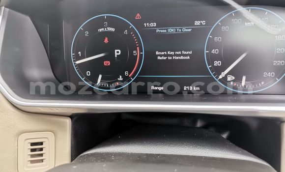 Buy Used Land Rover Range Rover Vogue Black Car in Maputo in Maputo Buy Used Land Rover Range Rover Vogue Black Car in Maputo in Maputo