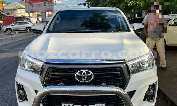 Nunua Ilio tumika Toyota Hiluxe Revo Nyeupe Gari ndani ya Maputo nchini Maputo Nunua Ilio tumika Toyota Hiluxe Revo Nyeupe Gari ndani ya Maputo nchini Maputo