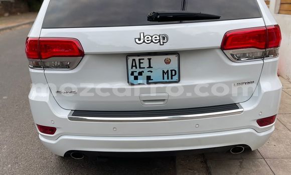Nunua Ilio tumika Jeep Grand Cherokee Nyeupe Gari ndani ya Maputo nchini Maputo Nunua Ilio tumika Jeep Grand Cherokee Nyeupe Gari ndani ya Maputo nchini Maputo