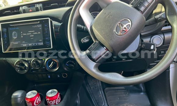 Nunua Ilio tumika Toyota Hiluxe Revo Nyeupe Gari ndani ya Maputo nchini Maputo Nunua Ilio tumika Toyota Hiluxe Revo Nyeupe Gari ndani ya Maputo nchini Maputo