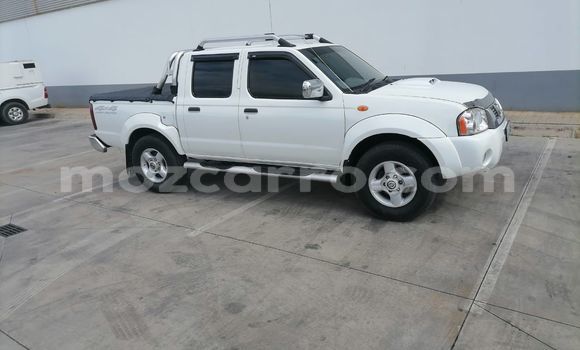 Tenga Tsaru Nissan Hardbody Chena Mota in Maputo in Maputo Tenga Tsaru Nissan Hardbody Chena Mota in Maputo in Maputo