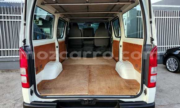 Buy Used Toyota RegiusAce White Car in Maputo in Maputo Buy Used Toyota RegiusAce White Car in Maputo in Maputo