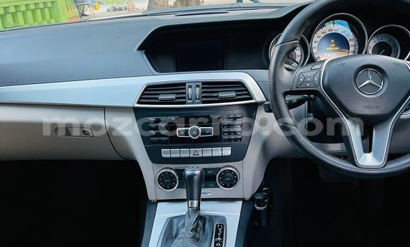 Buy Used Mercedes‒Benz C-Class Brown Car in Maputo in Maputo Buy Used Mercedes‒Benz C-Class Brown Car in Maputo in Maputo