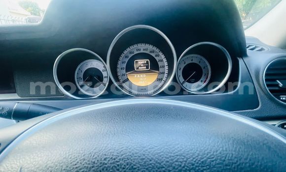 Buy Used Mercedes‒Benz C-Class Brown Car in Maputo in Maputo Buy Used Mercedes‒Benz C-Class Brown Car in Maputo in Maputo