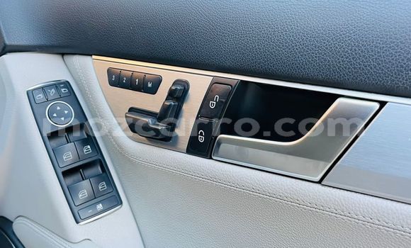 Buy Used Mercedes-Benz C-Classe Silver Car in Maputo in Maputo Buy Used Mercedes-Benz C-Classe Silver Car in Maputo in Maputo
