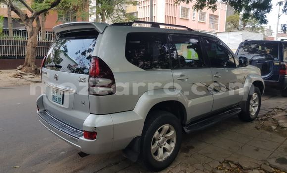 Nunua Ilio tumika Toyota Land Cruiser Prado Nyingine Gari ndani ya Maputo nchini Maputo Nunua Ilio tumika Toyota Land Cruiser Prado Nyingine Gari ndani ya Maputo nchini Maputo