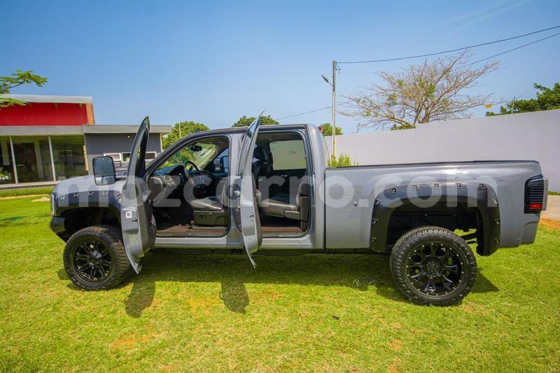 Big with watermark chevrolet silverado maputo maputo 14737