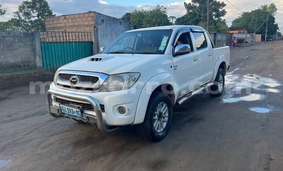 Tenga Tsaru Toyota Hilux Zvimwe Mota in Maputo in Maputo Tenga Tsaru Toyota Hilux Zvimwe Mota in Maputo in Maputo