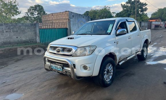 Tenga Tsaru Toyota Hilux Zvimwe Mota in Maputo in Maputo Tenga Tsaru Toyota Hilux Zvimwe Mota in Maputo in Maputo