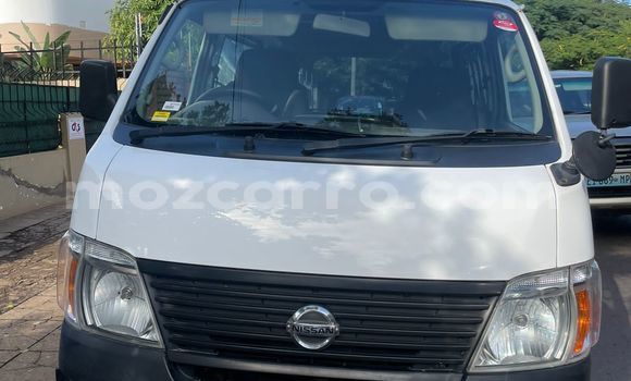 Comprar Usado Nissan Caravan Prata Carro em Maputo em Maputo Comprar Usado Nissan Caravan Prata Carro em Maputo em Maputo