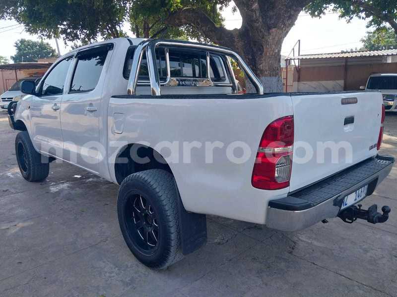 Big with watermark toyota hilux maputo maputo 14754