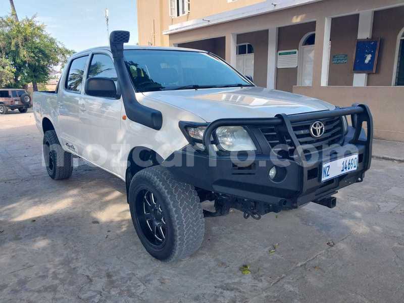 Big with watermark toyota hilux maputo maputo 14754