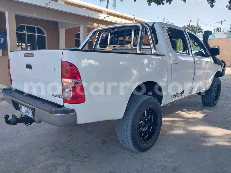 Big with watermark toyota hilux maputo maputo 14754