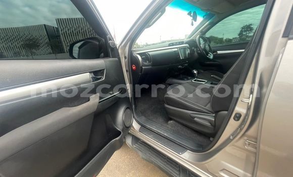 Tenga Tsaru Toyota Hiluxe Revo Bhurawuni Mota in Maputo in Maputo Tenga Tsaru Toyota Hiluxe Revo Bhurawuni Mota in Maputo in Maputo