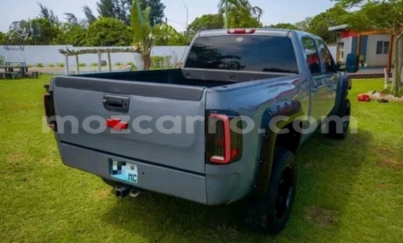 Nunua Ilio tumika Chevlolet Spin Bluu Gari ndani ya Maputo nchini Maputo Nunua Ilio tumika Chevlolet Spin Bluu Gari ndani ya Maputo nchini Maputo