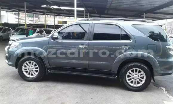 Tenga Tsaru Toyota Fortuner Zvimwe Mota in Maputo in Maputo Tenga Tsaru Toyota Fortuner Zvimwe Mota in Maputo in Maputo