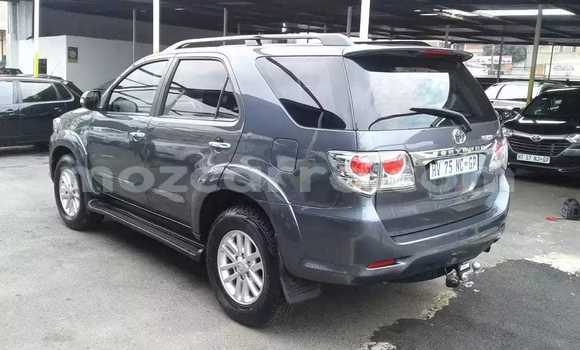 Tenga Tsaru Toyota Fortuner Zvimwe Mota in Maputo in Maputo Tenga Tsaru Toyota Fortuner Zvimwe Mota in Maputo in Maputo