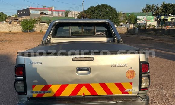 Nunua Ilio tumika Toyota Hilux Nyingine Gari ndani ya Maputo nchini Maputo Nunua Ilio tumika Toyota Hilux Nyingine Gari ndani ya Maputo nchini Maputo