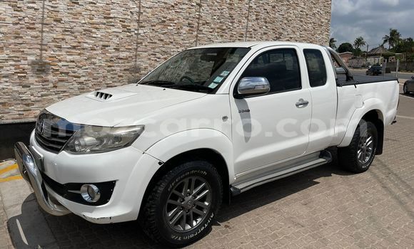 Buy Used Toyota Hilux White Car in Maputo in Maputo Buy Used Toyota Hilux White Car in Maputo in Maputo