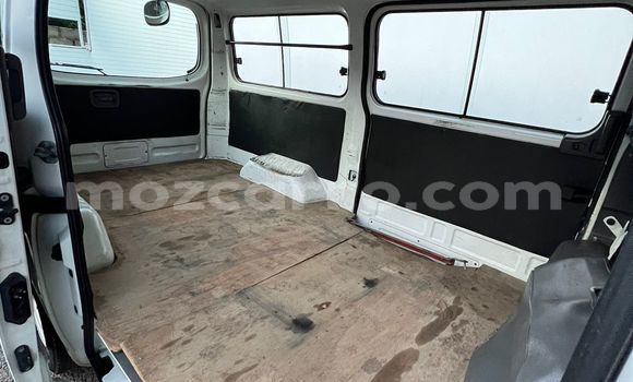 Nunua Ilio tumika Nissan Caravan Nyeupe Gari ndani ya Maputo nchini Maputo Nunua Ilio tumika Nissan Caravan Nyeupe Gari ndani ya Maputo nchini Maputo