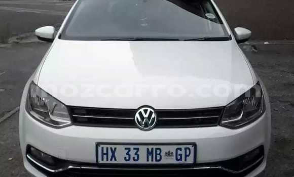 Nunua Ilio tumika Volkswagen Polo Nyeupe Gari ndani ya Boane nchini Maputo Nunua Ilio tumika Volkswagen Polo Nyeupe Gari ndani ya Boane nchini Maputo
