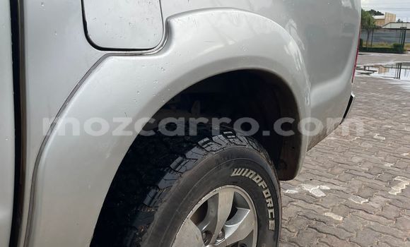 Tenga Tsaru Toyota Hilux Zvimwe Mota in Maputo in Maputo Tenga Tsaru Toyota Hilux Zvimwe Mota in Maputo in Maputo
