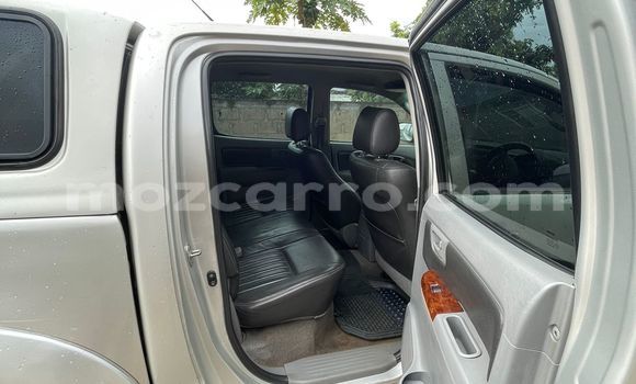 Tenga Tsaru Toyota Hilux Zvimwe Mota in Maputo in Maputo Tenga Tsaru Toyota Hilux Zvimwe Mota in Maputo in Maputo