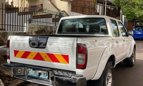 Tenga Tsaru Nissan Hardbody Chena Mota in Maputo in Maputo Tenga Tsaru Nissan Hardbody Chena Mota in Maputo in Maputo