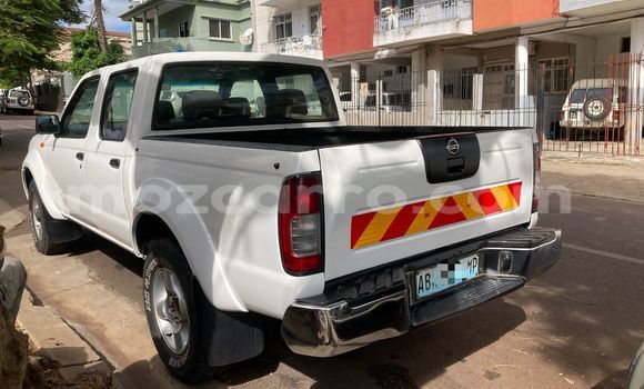 Tenga Tsaru Nissan Hardbody Chena Mota in Maputo in Maputo Tenga Tsaru Nissan Hardbody Chena Mota in Maputo in Maputo