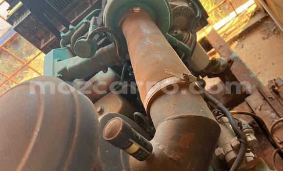 Tenga Tsaru Hummer H1 Girinhi Mota in Maputo in Maputo Tenga Tsaru Hummer H1 Girinhi Mota in Maputo in Maputo