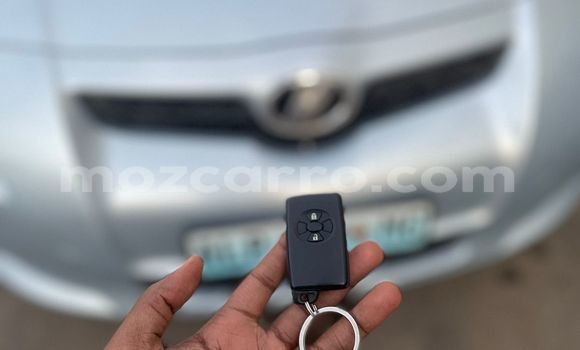 Comprar Usado Toyota Auris Azul Carro em Maputo em Maputo Comprar Usado Toyota Auris Azul Carro em Maputo em Maputo
