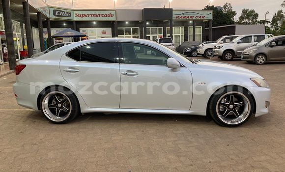 Buy Used Lexus IS White Car in Maputo in Maputo Buy Used Lexus IS White Car in Maputo in Maputo
