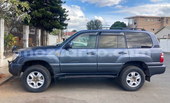 Tenga Tsaru Toyota Land Cruiser Zvimwe Mota in Maputo in Maputo Tenga Tsaru Toyota Land Cruiser Zvimwe Mota in Maputo in Maputo