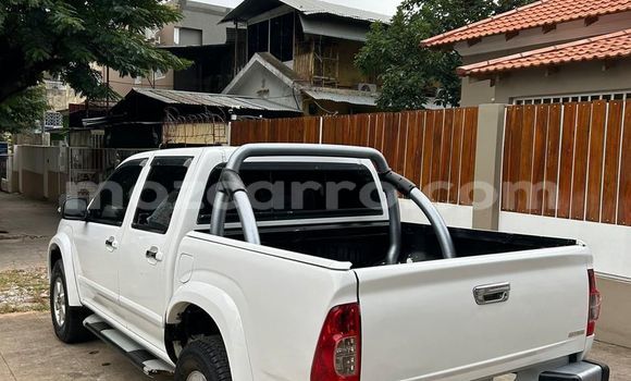 Buy Used Isuzu KB White Car in Maputo in Maputo Buy Used Isuzu KB White Car in Maputo in Maputo