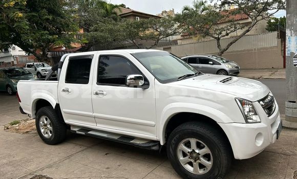 Buy Used Isuzu KB White Car in Maputo in Maputo Buy Used Isuzu KB White Car in Maputo in Maputo