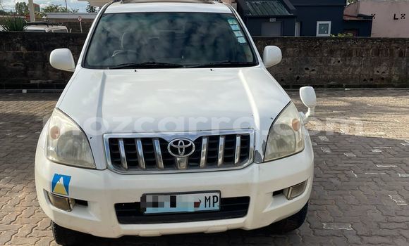 Buy Used Toyota Prado White Car in Maputo in Maputo