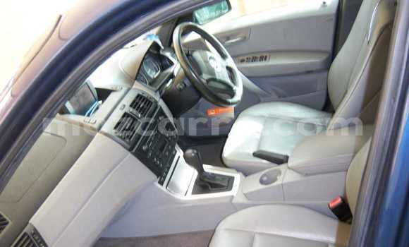 Nunua Ilio tumika BMW X3 Bluu Gari ndani ya Maputo nchini Maputo Nunua Ilio tumika BMW X3 Bluu Gari ndani ya Maputo nchini Maputo