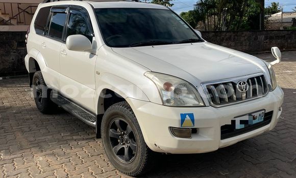 Comprar Usado Toyota Prado Branco Carro em Maputo em Maputo Comprar Usado Toyota Prado Branco Carro em Maputo em Maputo