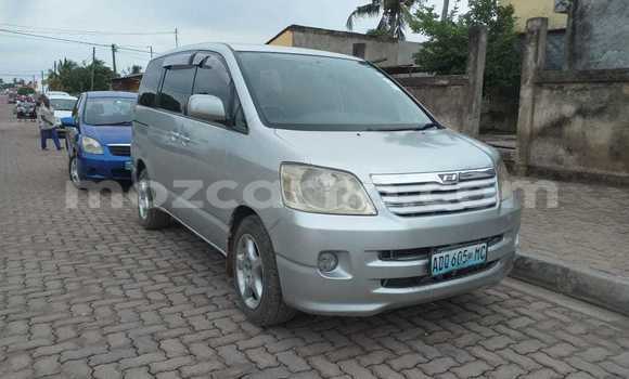 Buy Used Toyota Noah Silver Car in Maputo in Maputo
