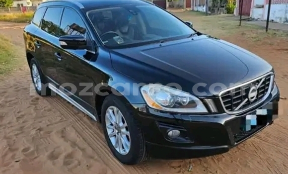 Nunua Ilio tumika Volvo XC60 Nyeusi Gari ndani ya Maputo nchini Maputo Nunua Ilio tumika Volvo XC60 Nyeusi Gari ndani ya Maputo nchini Maputo