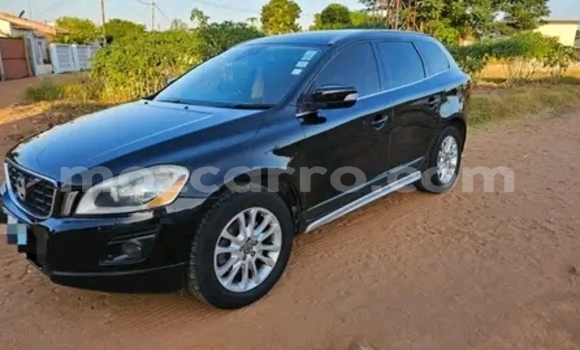 Nunua Ilio tumika Volvo XC60 Nyeusi Gari ndani ya Maputo nchini Maputo Nunua Ilio tumika Volvo XC60 Nyeusi Gari ndani ya Maputo nchini Maputo