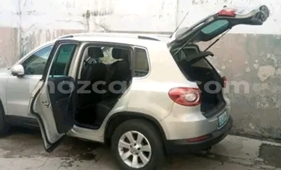 Buy Used Volkswagen Tiguan Brown Car in Maputo in Maputo Buy Used Volkswagen Tiguan Brown Car in Maputo in Maputo