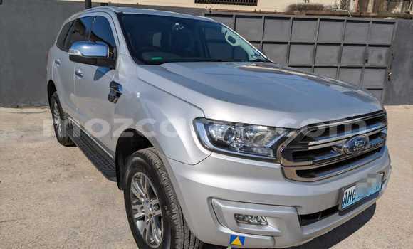 Nunua Ilio tumika Ford Everest Nyingine Gari ndani ya Maputo nchini Maputo Nunua Ilio tumika Ford Everest Nyingine Gari ndani ya Maputo nchini Maputo