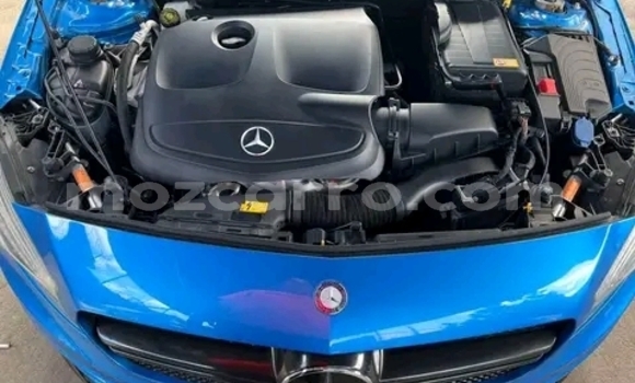 Comprar Usado Mercedes-Benz A200 Azul Carro em Maputo em Maputo Comprar Usado Mercedes-Benz A200 Azul Carro em Maputo em Maputo