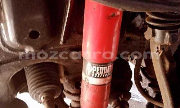 Nunua Ilio tumika Toyota Land Cruiser Prado Nyekundu Gari ndani ya Maputo nchini Maputo Nunua Ilio tumika Toyota Land Cruiser Prado Nyekundu Gari ndani ya Maputo nchini Maputo