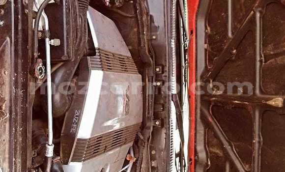 Nunua Ilio tumika Toyota Land Cruiser Prado Nyekundu Gari ndani ya Maputo nchini Maputo Nunua Ilio tumika Toyota Land Cruiser Prado Nyekundu Gari ndani ya Maputo nchini Maputo