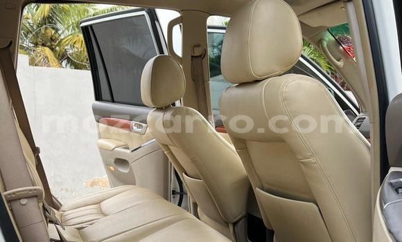 Buy Used Toyota Prado White Car in Maputo in Maputo Buy Used Toyota Prado White Car in Maputo in Maputo