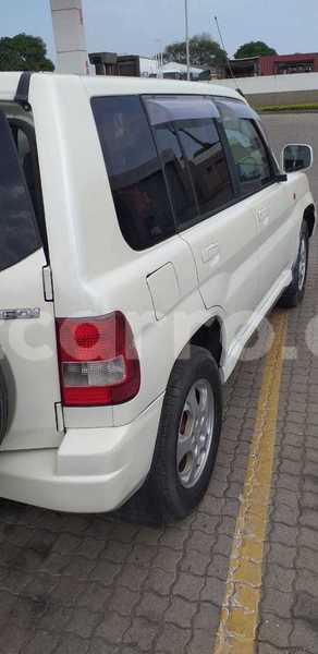 Big with watermark mitsubishi pajero io maputo maputo 14860