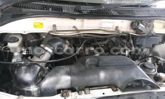 Buy Used Toyota Regius White Car in Maputo in Maputo Buy Used Toyota Regius White Car in Maputo in Maputo